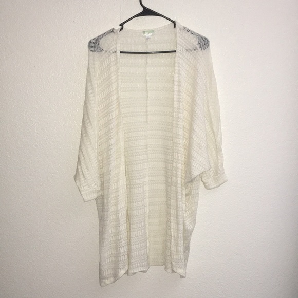 Degree cream cardigan loose fitting cute!! - Picture 1 of 4